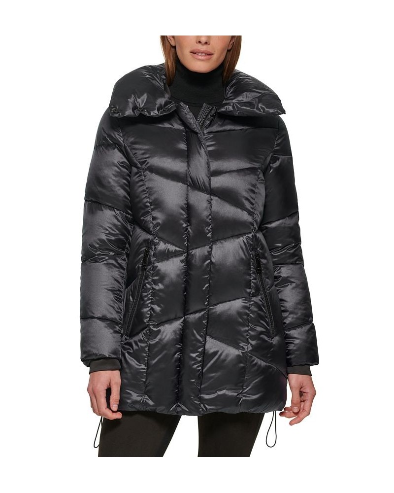 Women's Chevron Puffer Coat Black $90.00 Coats