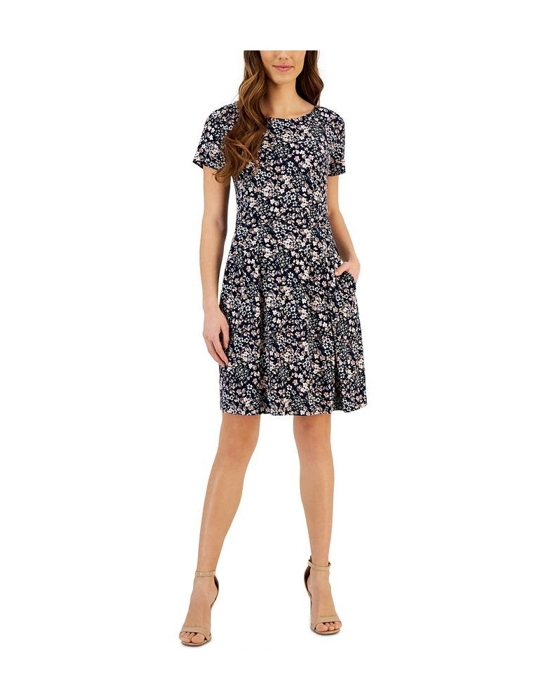 Women's Printed Round-Neck Short-Sleeve Dress Navy $39.50 Dresses