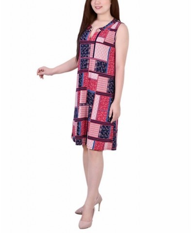 Women's Sleeveless Keyhole Dress with Hardware Sunquilt $17.34 Dresses